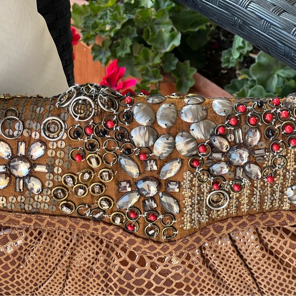 Mary Frances Beaded And Embellished Handbag - Picture 7 of 9